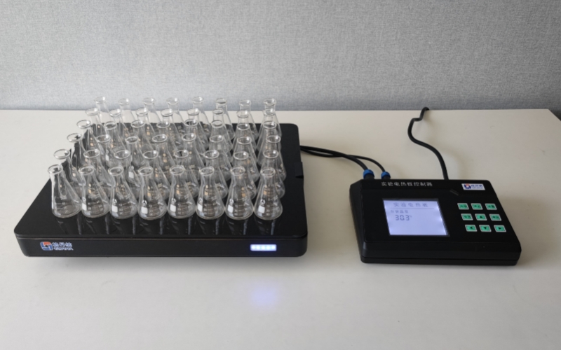 實(shí)驗(yàn)電熱板