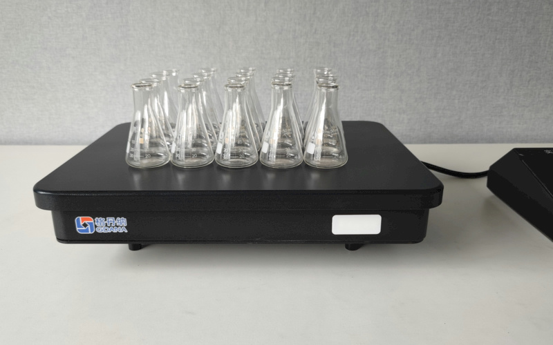 智能石墨電熱板