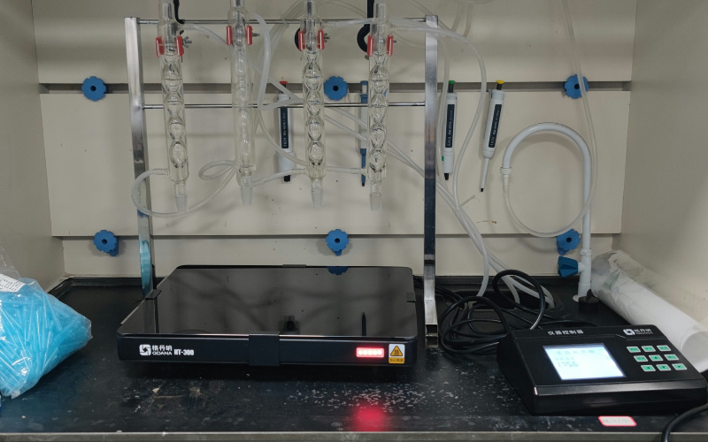玻璃陶瓷電熱板進行水質(zhì)樣品前處理 玻璃陶瓷電熱板進行水質(zhì)樣品前處理