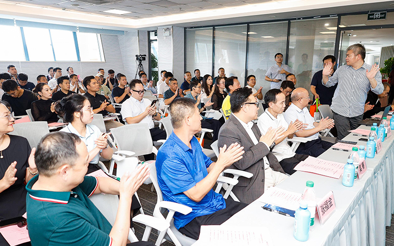 格丹納攜微波消解儀等設(shè)備亮相氫能論壇助力產(chǎn)業(yè)檢測